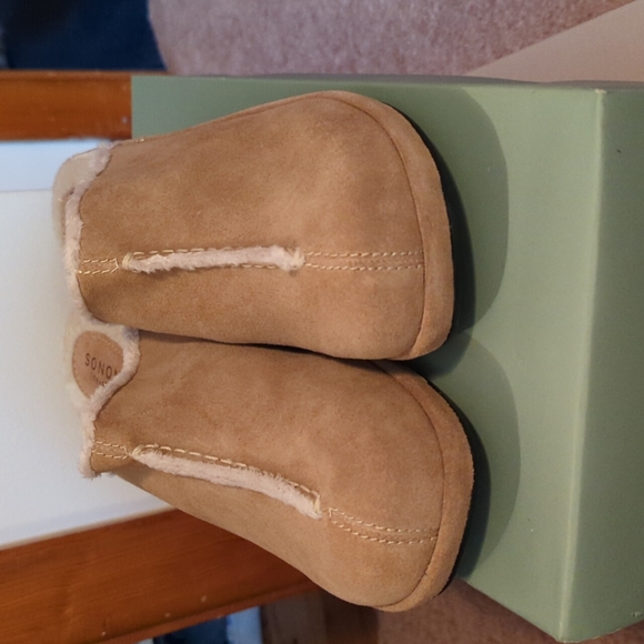Sonoma Mules.  New.  SALE Color is like this 1st Pic   JUST LOWERED SALE   NEW - Picture 6 of 6